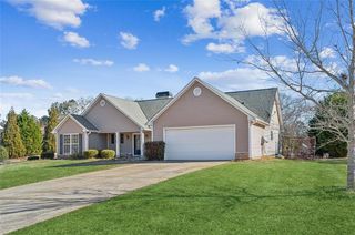 320 Tallassee Ln, Statham, GA 30666