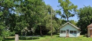 208 Osborne St, Hutchinson, KS 67501
