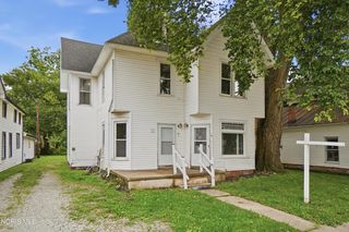 107 S  Findlay St, Haskins, OH 43525