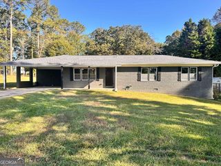 110 Sharp Dr, Carrollton, GA 30117
