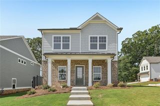 5218 Trace View Dr, Flowery Branch, GA 30542