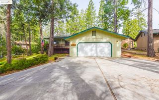 22576 Confidence Rd, Twain Harte, CA 95383