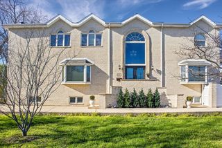 5117 S  Normandy Ave, Chicago, IL 60638