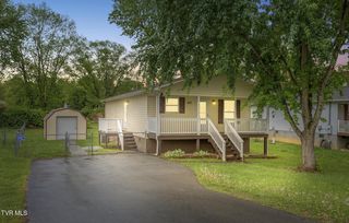 608 Walnut St, Elizabethton, TN 37643