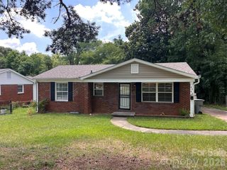 4545 Morgan St, Charlotte, NC 28208