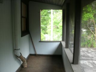 Rear screened porch