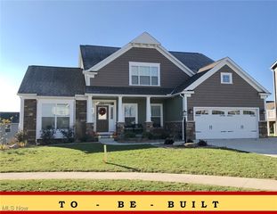 2273 Ledgestone Dr NW, Uniontown, OH 44685