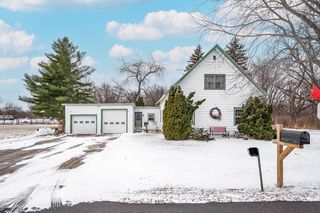 14118 Beaverton Rd, Poplar Grove, IL 61065