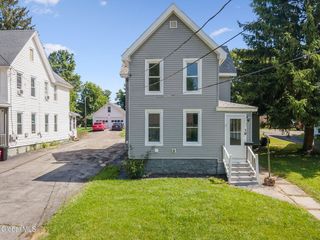 19 Matthew Street, Johnstown, NY 12095