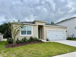 4943 Marshelder St, Apopka, FL 32712