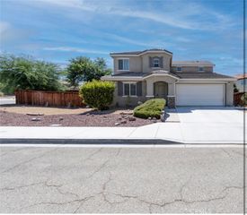 13579 Granite Peak Ln, Victorville, CA 92394