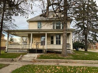 302 W  Broadway, Monmouth, IL 61462