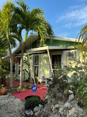 350 E  Sandy Cir, Big Pine Key, FL 33043