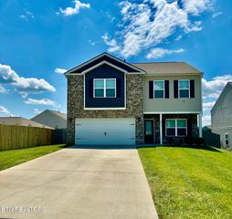 2817 Terrace View Rd, Sevierville, TN 37876