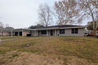1112 W  Jefferson St, Brenham, TX 77833