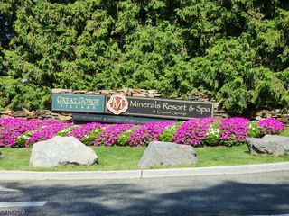 5 Red Lodge Dr #6, Vernon, NJ 07462