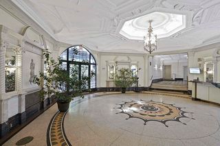 255 Eastern Pkwy #C9, Brooklyn, NY 11238