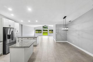 120 Mayfair Lane, Boynton Beach, FL 33426
