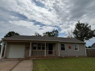 521 S  Wilson St, Enid, OK 73703