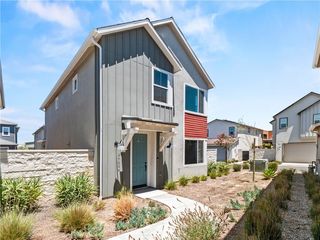 27004 Trail View Ln, Valencia, CA 91381