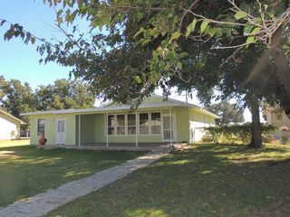 127 Rochelle St, Brady, TX 76825