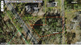 55 Henry Dr, Gretna, FL 32332