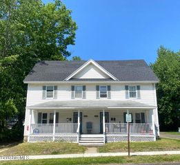 21-23 Brown St, Pittsfield, MA 01201