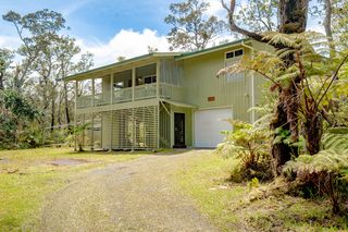 11-3121 Hoolehua Rd, Hilo, HI 96785