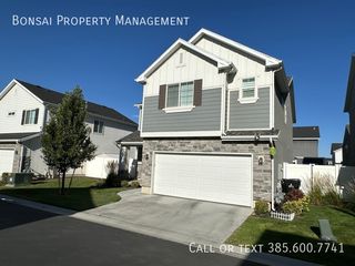 1524 W  Parkview Dr, Syracuse, UT 84075