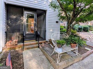6700 Roswell Rd #7A, Atlanta, GA 30328