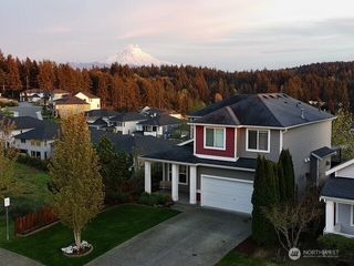 16306 24th Street E, Lake Tapps, WA 98391