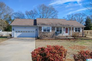 427 Camryn Cir, Anniston, AL 36207