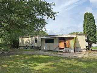 426D W  8th St #426D8, Storm Lake, IA 50588