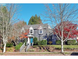 19784 Bennington Ct, West Linn, OR 97068