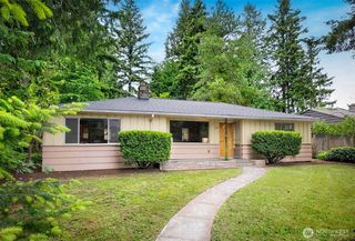 902 N 149th Street, Seattle, WA 98133