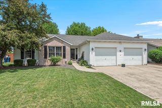 1215 Christopher Ln, Springfield, IL 62712