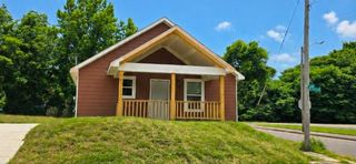 589 W  Gilleas Rd, Memphis, TN 38109