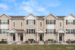 3754 Bissel Dr, Yorkville, IL 60560