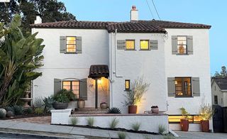 32 Bowles Pl, Oakland, CA 94610