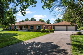 4413 Laura Marie Dr, Waynesville, OH 45068