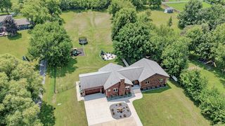 305 NE 54th St, Ankeny, IA 50021