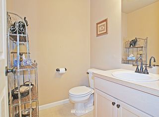 Downstairs half-bath