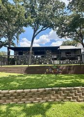 382 Lakeside Dr, Bowie, TX 76230