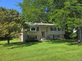 5 McGarrah Road, Monroe, NY 10950