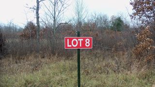 8 Twins Oaks Trl, Grantsburg, WI 54840