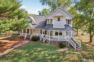 2074 N  425th St, Vandalia, IL 62471