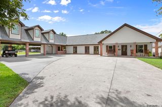 104 Pasture Ct, Thibodaux, LA 70301