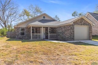 501 S  Bradford St, Gilmer, TX 75644