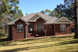 8900 Celeste Rd, Saraland, AL 36571
