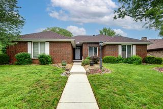 3052 S Oak Avenue, Springfield, MO 65804